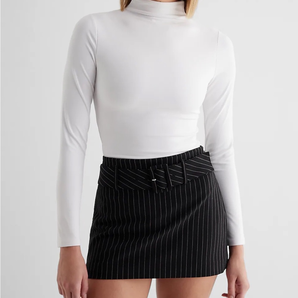 Express bodysuit, body contour, white Large